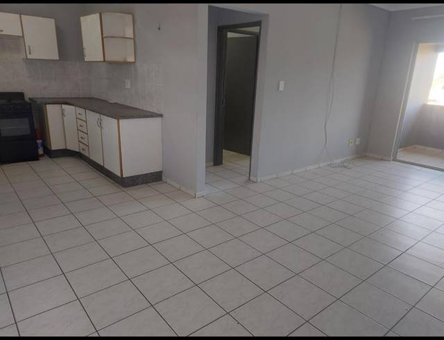 3 BEDROOM APARTMENT FOR SALE IN RICHARDS BAY CENTRAL